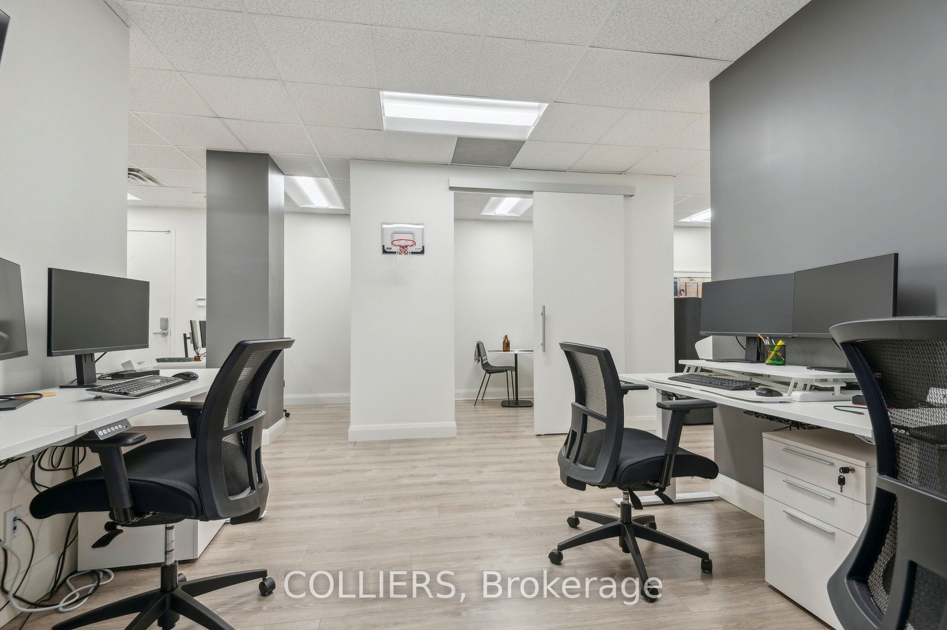 #1103 - 25 Adelaide Street Property Photo 12
