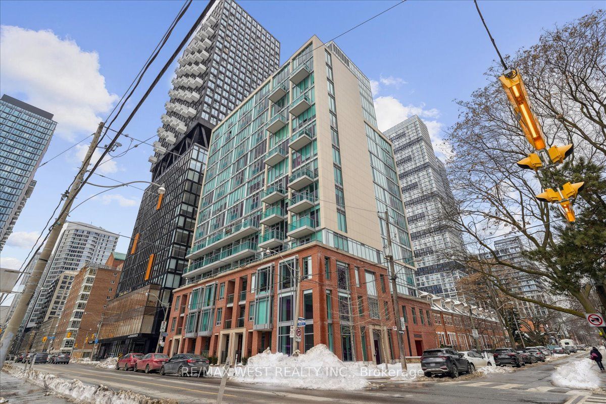 #903 - 220 George Street Property Photo 1