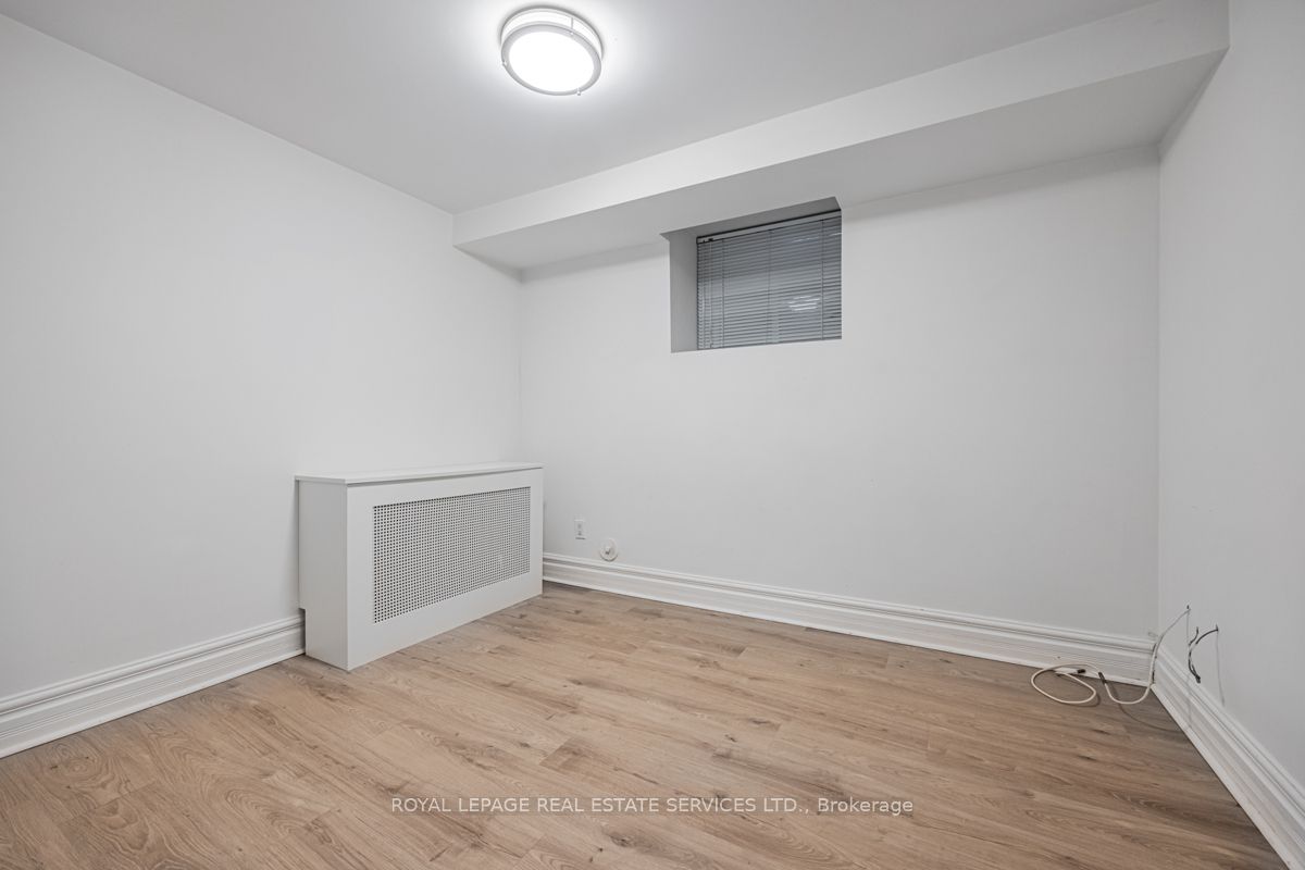 62 Lakeview Avenue Property Photo 28