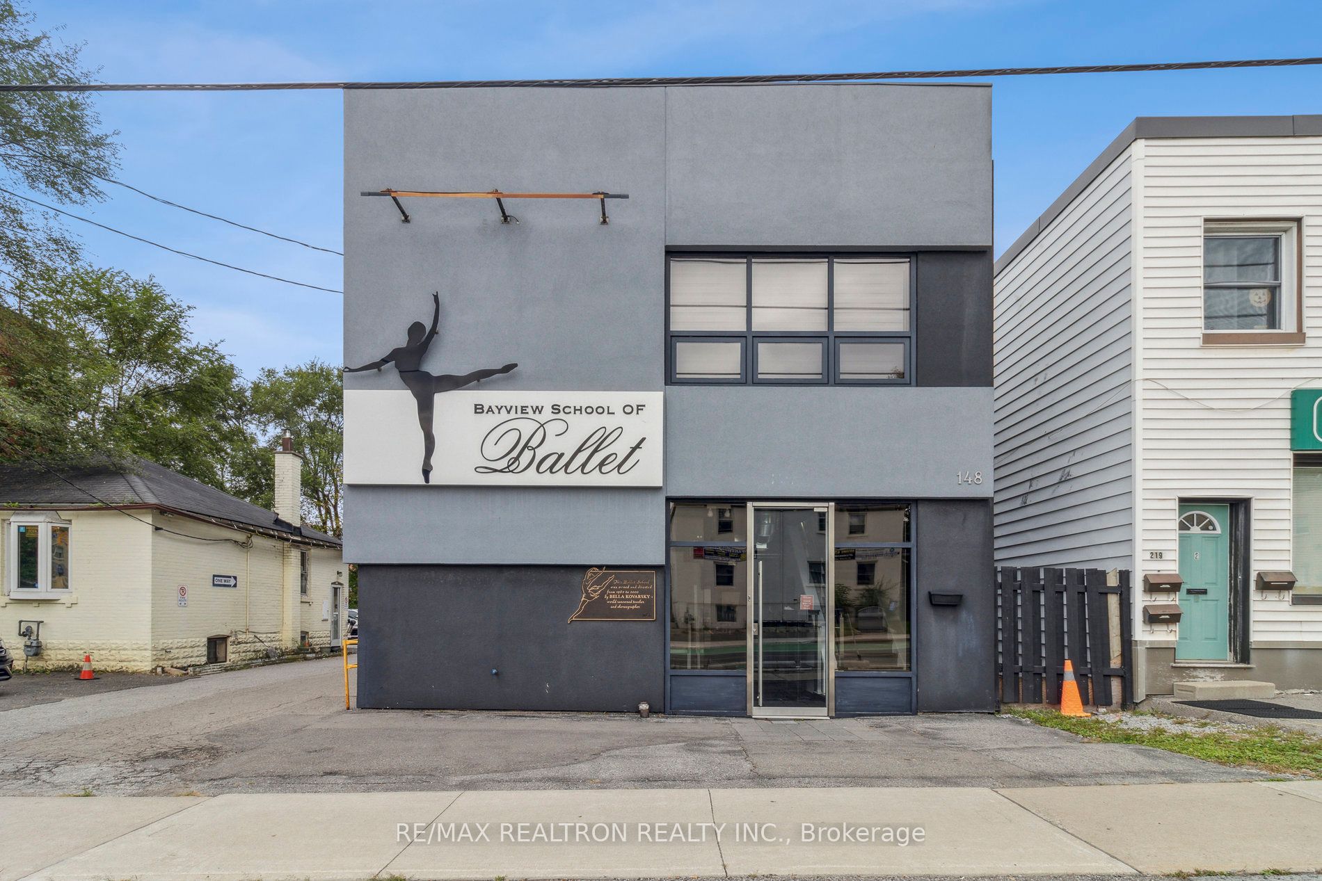 148 Willowdale Avenue Property Photo 1