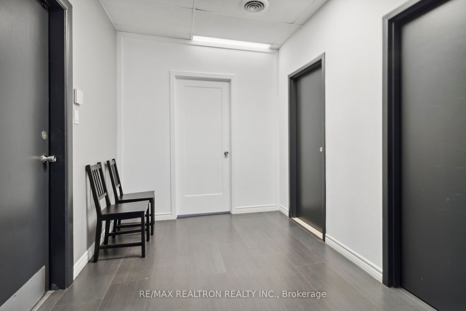 148 Willowdale Avenue Property Photo 13