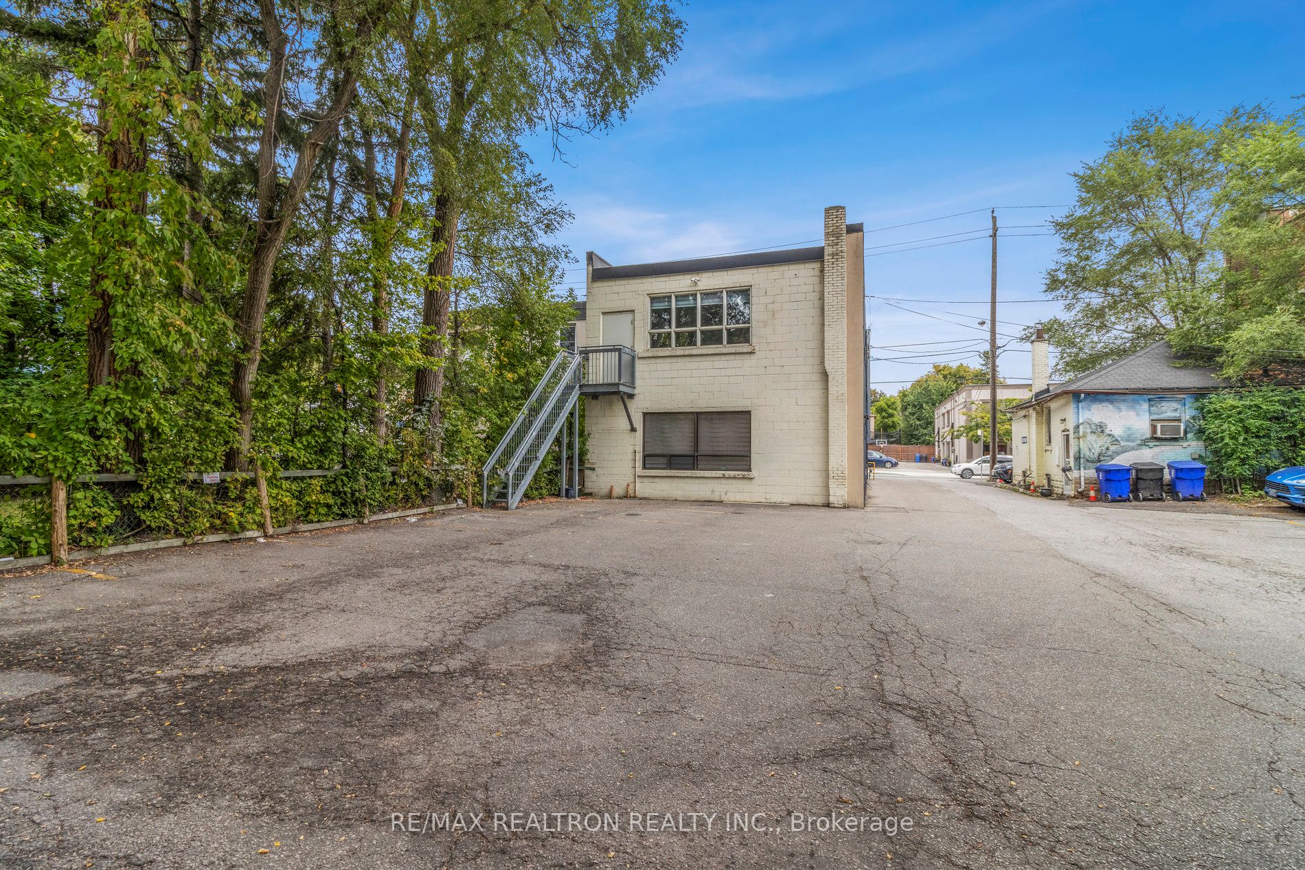 148 Willowdale Avenue Property Photo 19