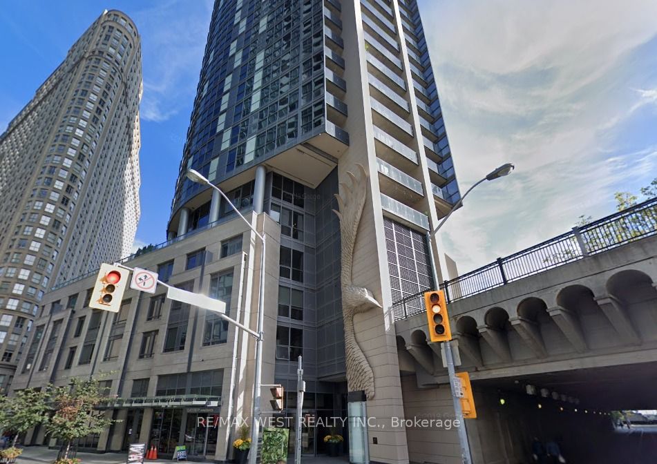 #1906 - 1 The Esplanade Avenue Property Photo 1