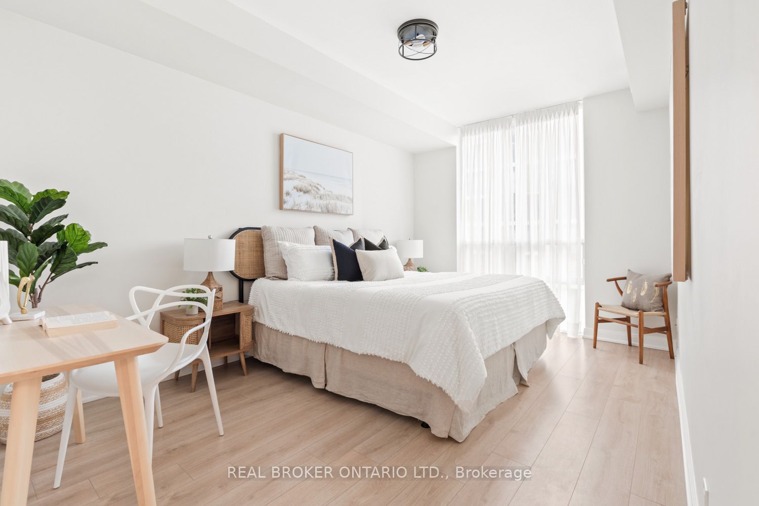 #1206 - 88 Broadway Avenue Property Photo 16
