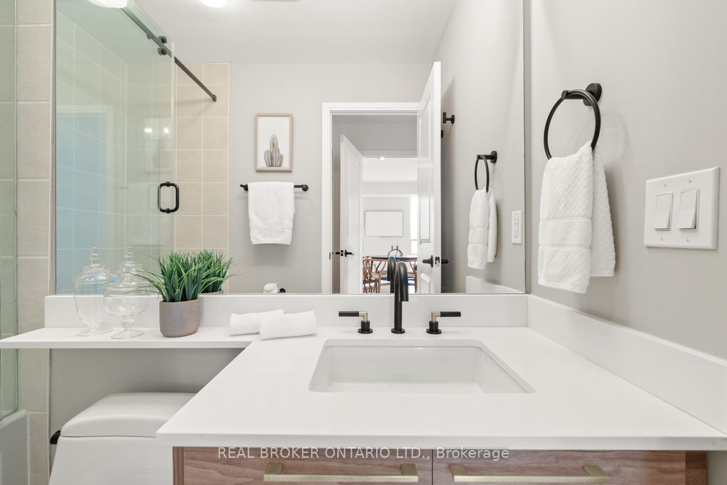 #1206 - 88 Broadway Avenue Property Photo 21