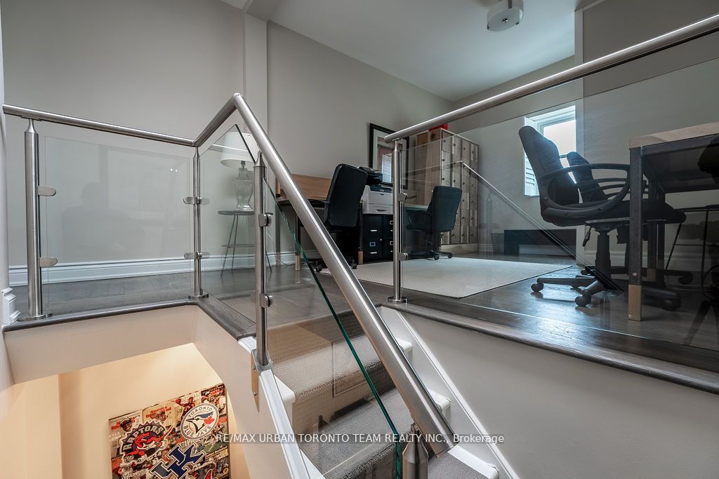502 King Street Property Photo 21