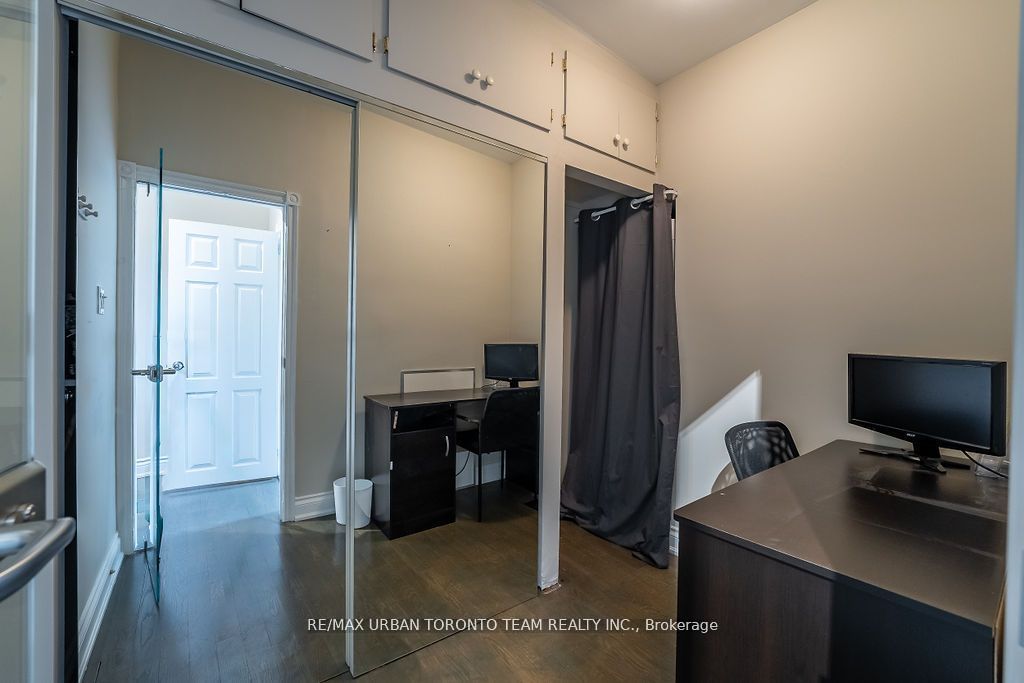 502 King Street Property Photo 27