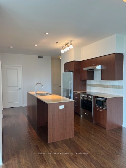 #716 - 320 Tweedsmuir Avenue Property Photo 8
