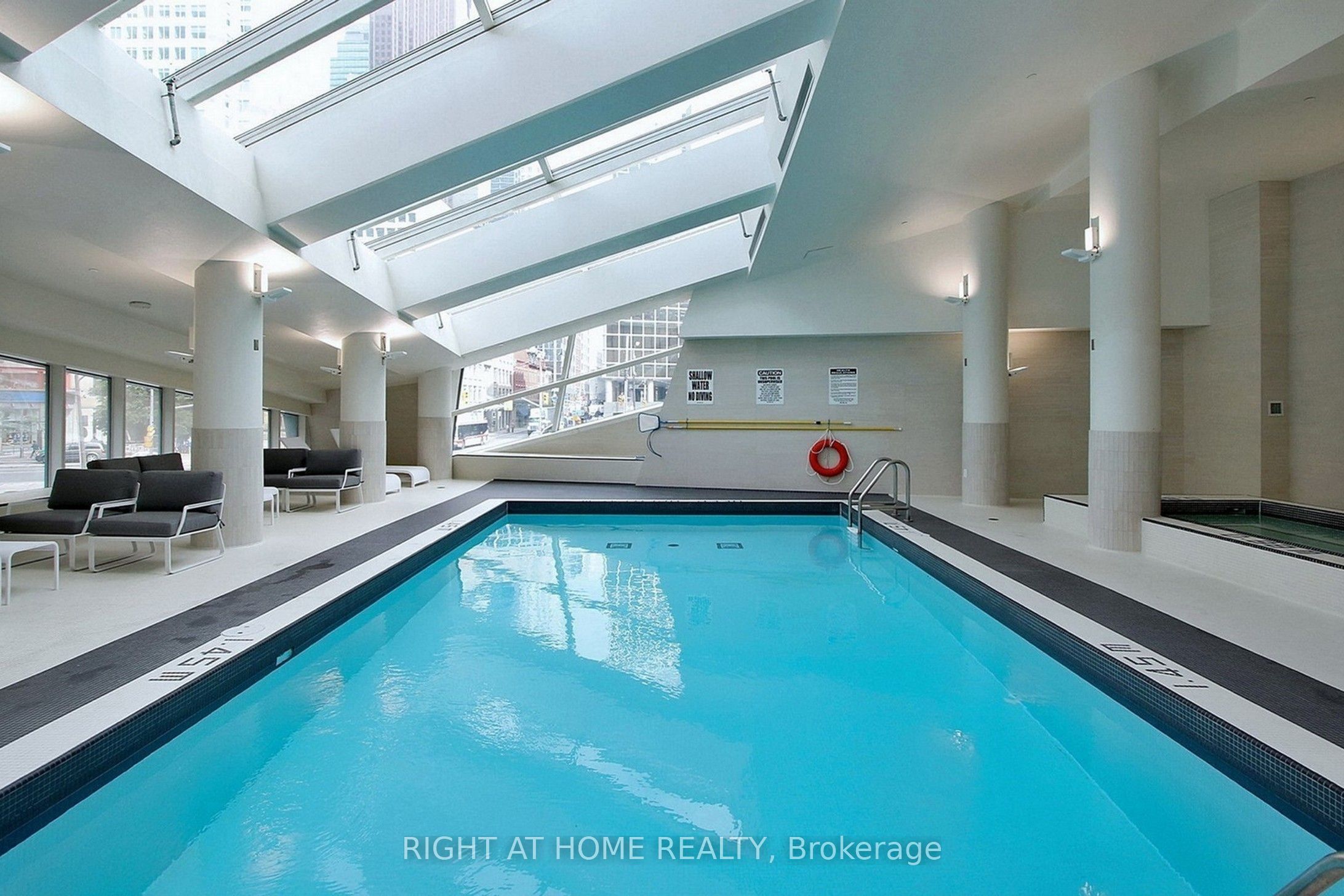 #1802 - 8 The Esplanade Street Property Photo 30