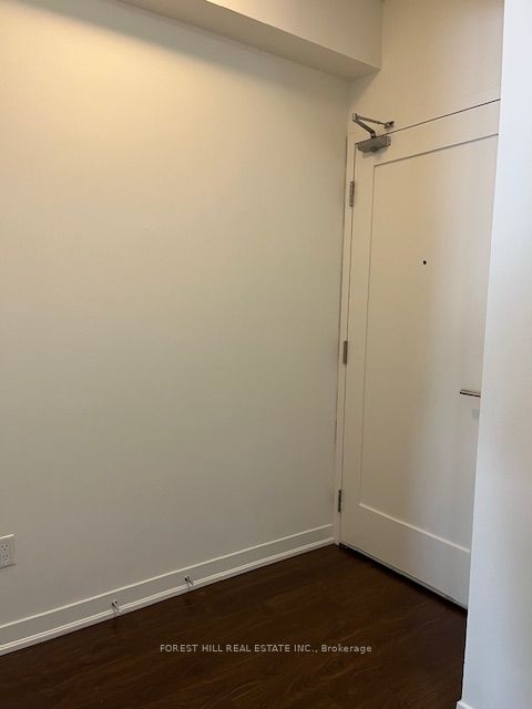 #1109 - 320 Tweedsmuir Avenue Property Photo 5
