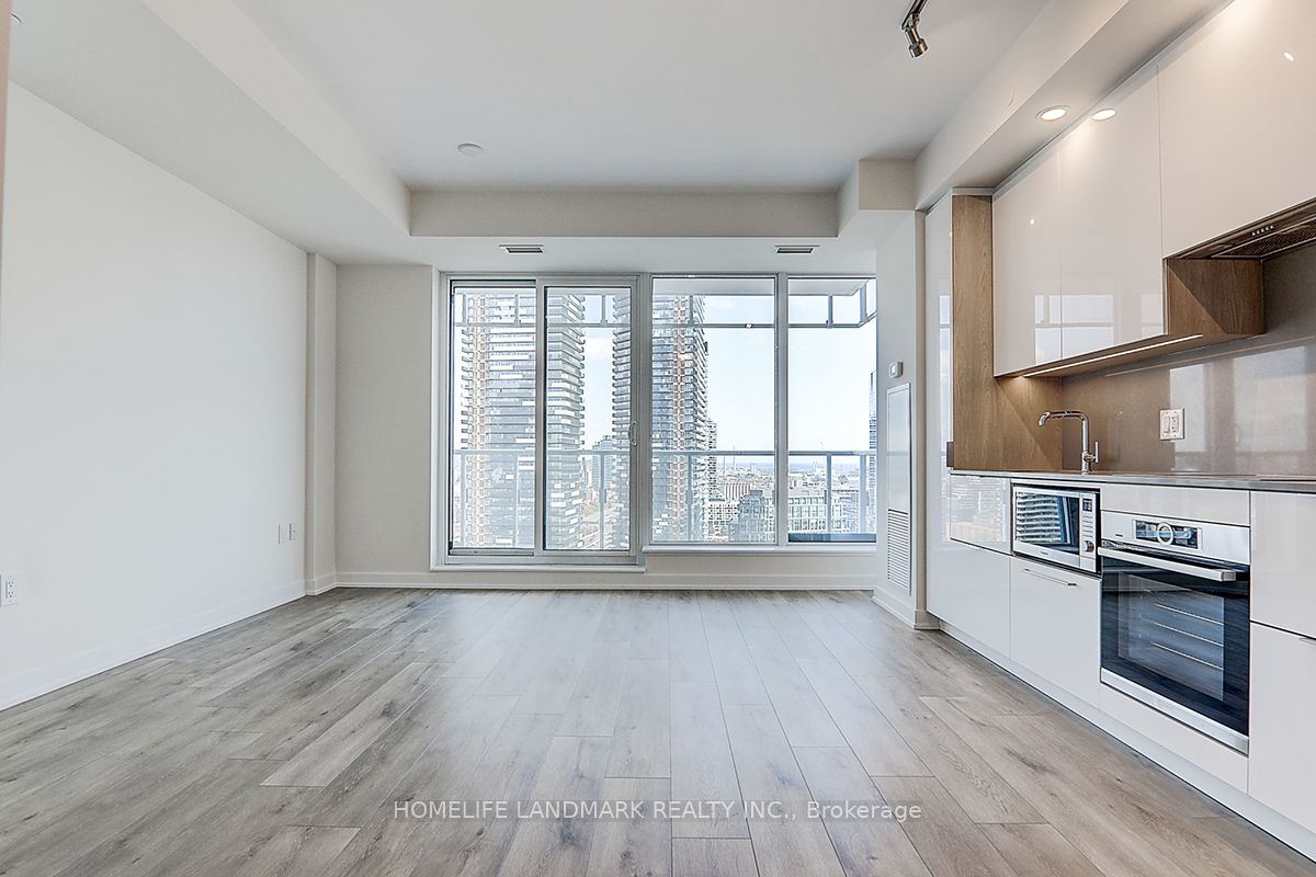 #2608 - 28 Freeland Street Property Photo 9