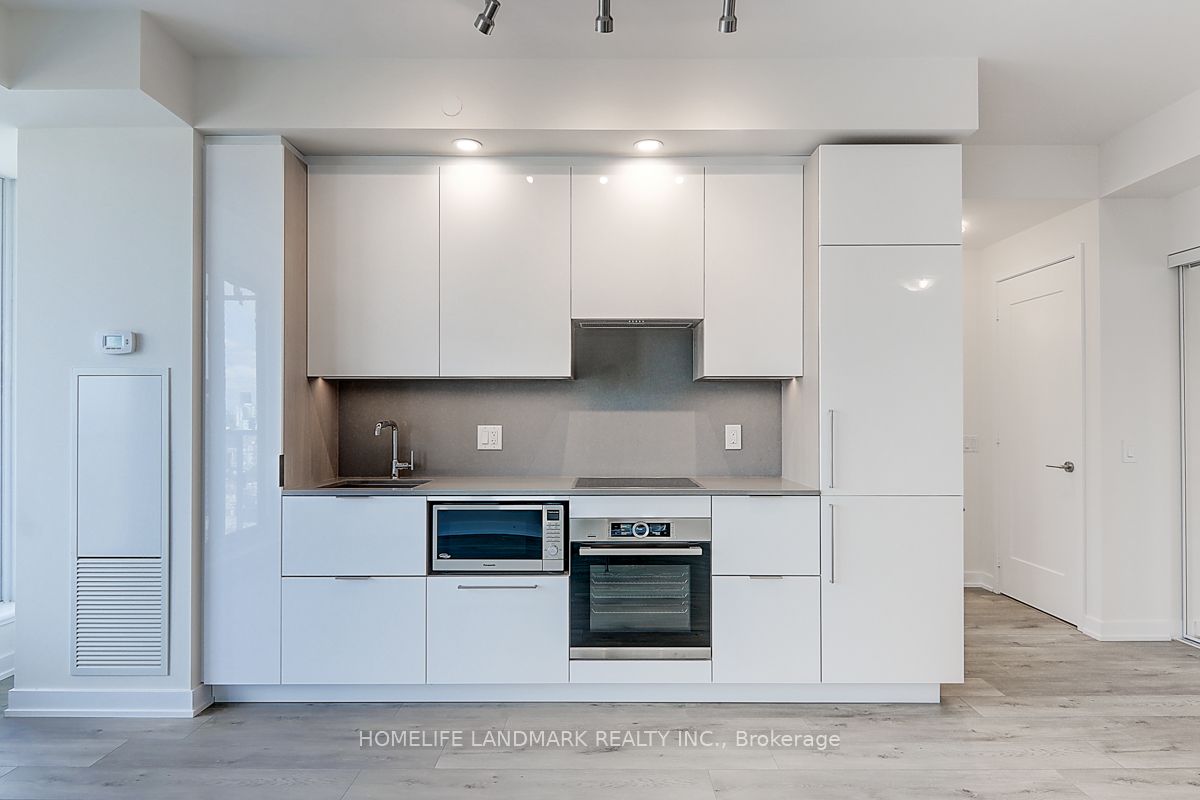#2608 - 28 Freeland Street Property Photo 11