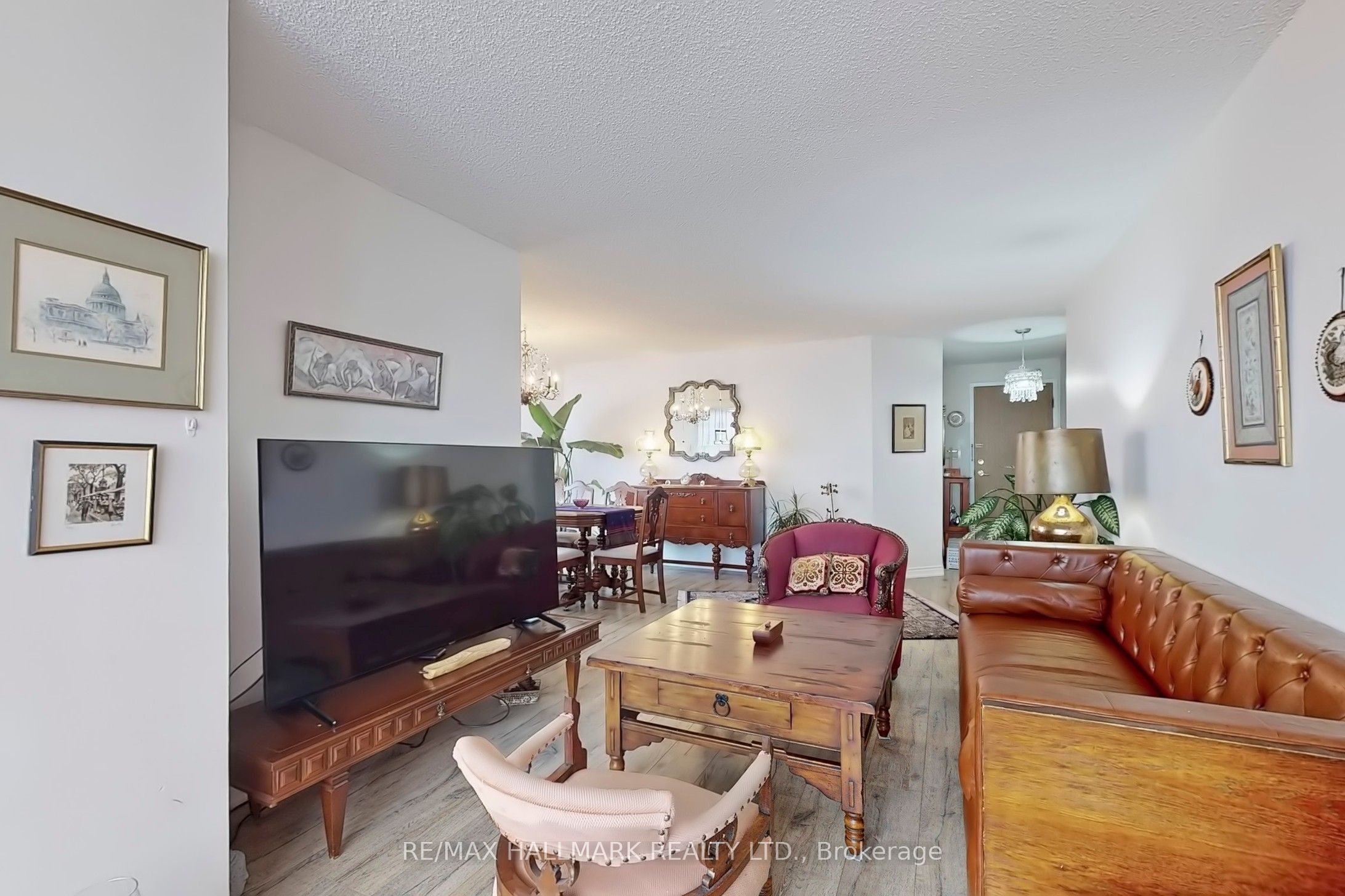 #ph210 - 1101 Steeles Avenue Property Photo 6