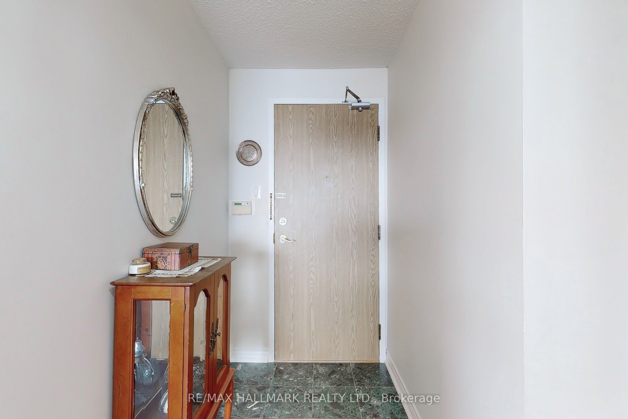 #ph210 - 1101 Steeles Avenue Property Photo 24