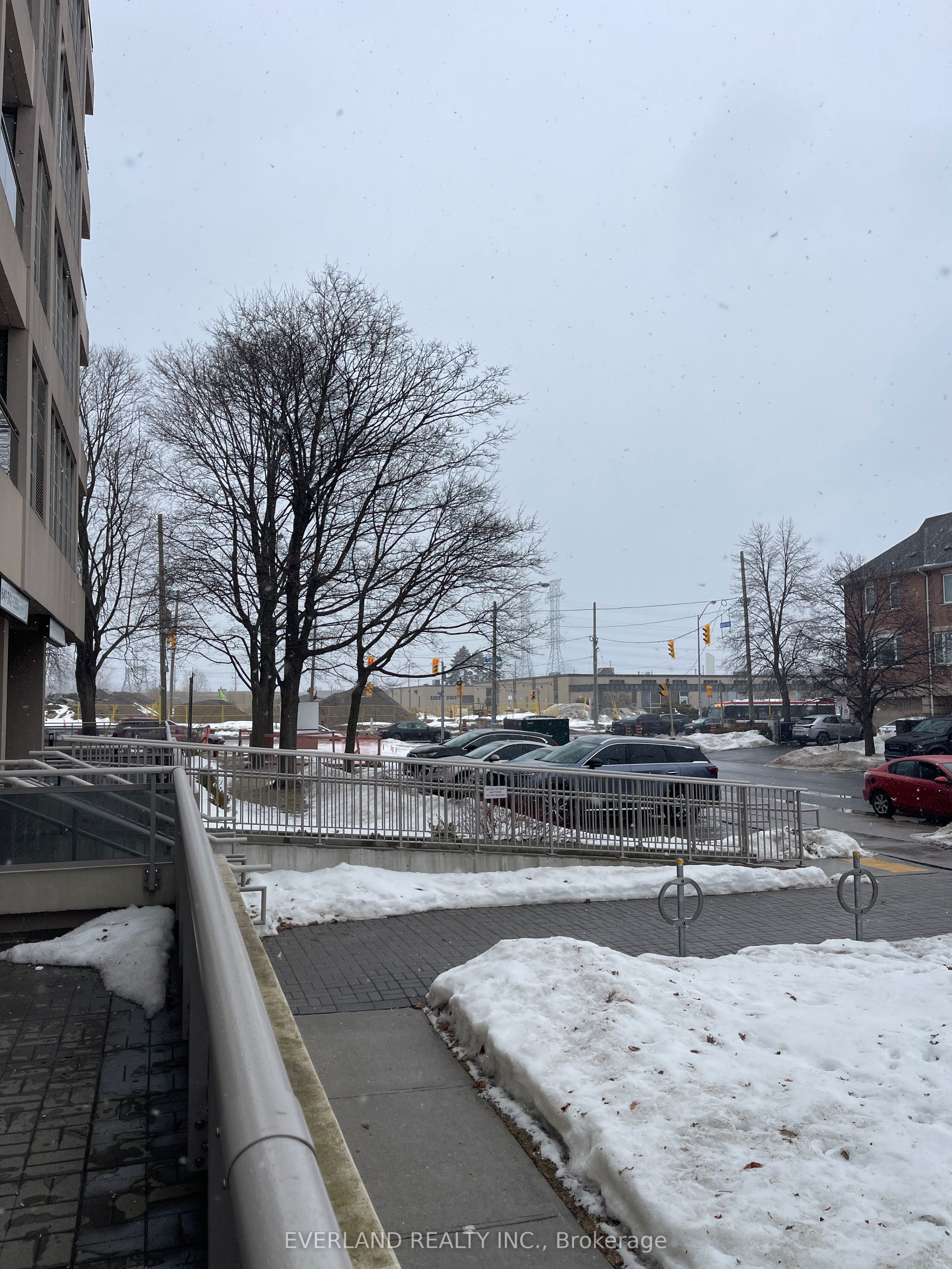 #7 & 8 - 1 Leaside Park Drive Property Photo 24