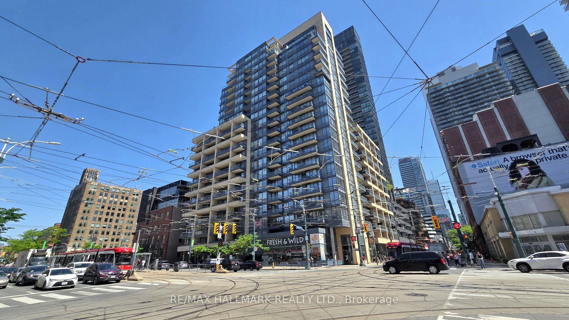 #414 - 438 King Street Property Photo 1