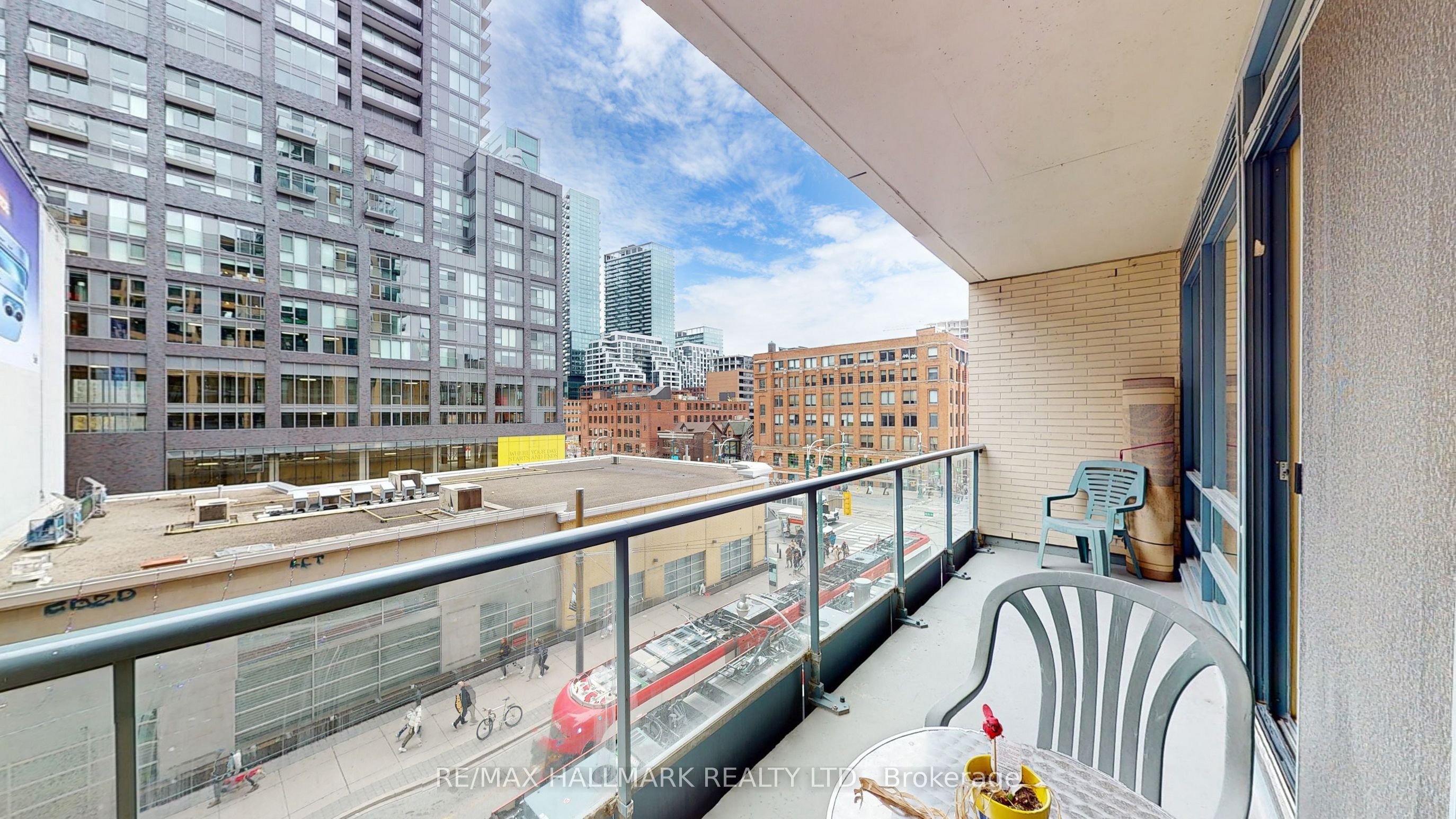 #414 - 438 King Street Property Photo 19