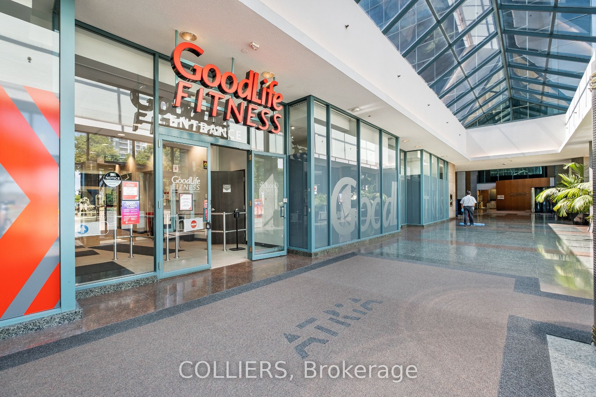 #1700 - 2235 Sheppard Avenue Property Photo 7