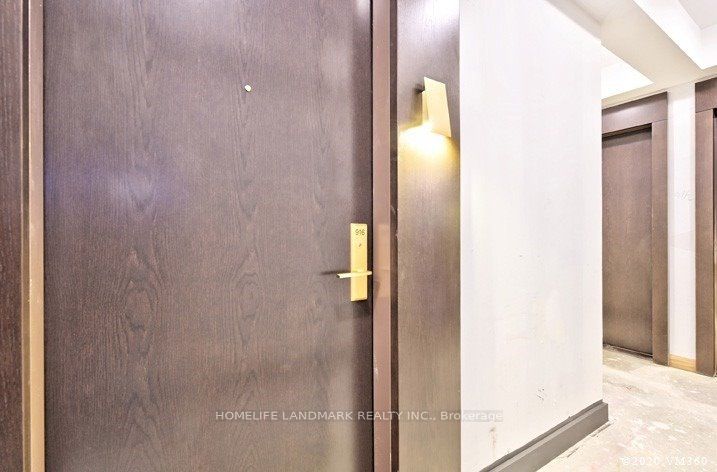 #916 - 330 Richmond Street Property Photo 2
