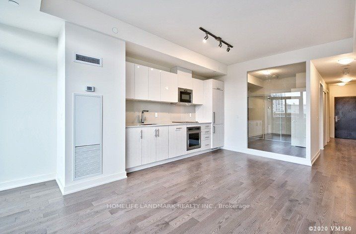 #916 - 330 Richmond Street Property Photo 11