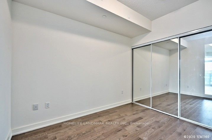 #916 - 330 Richmond Street Property Photo 16