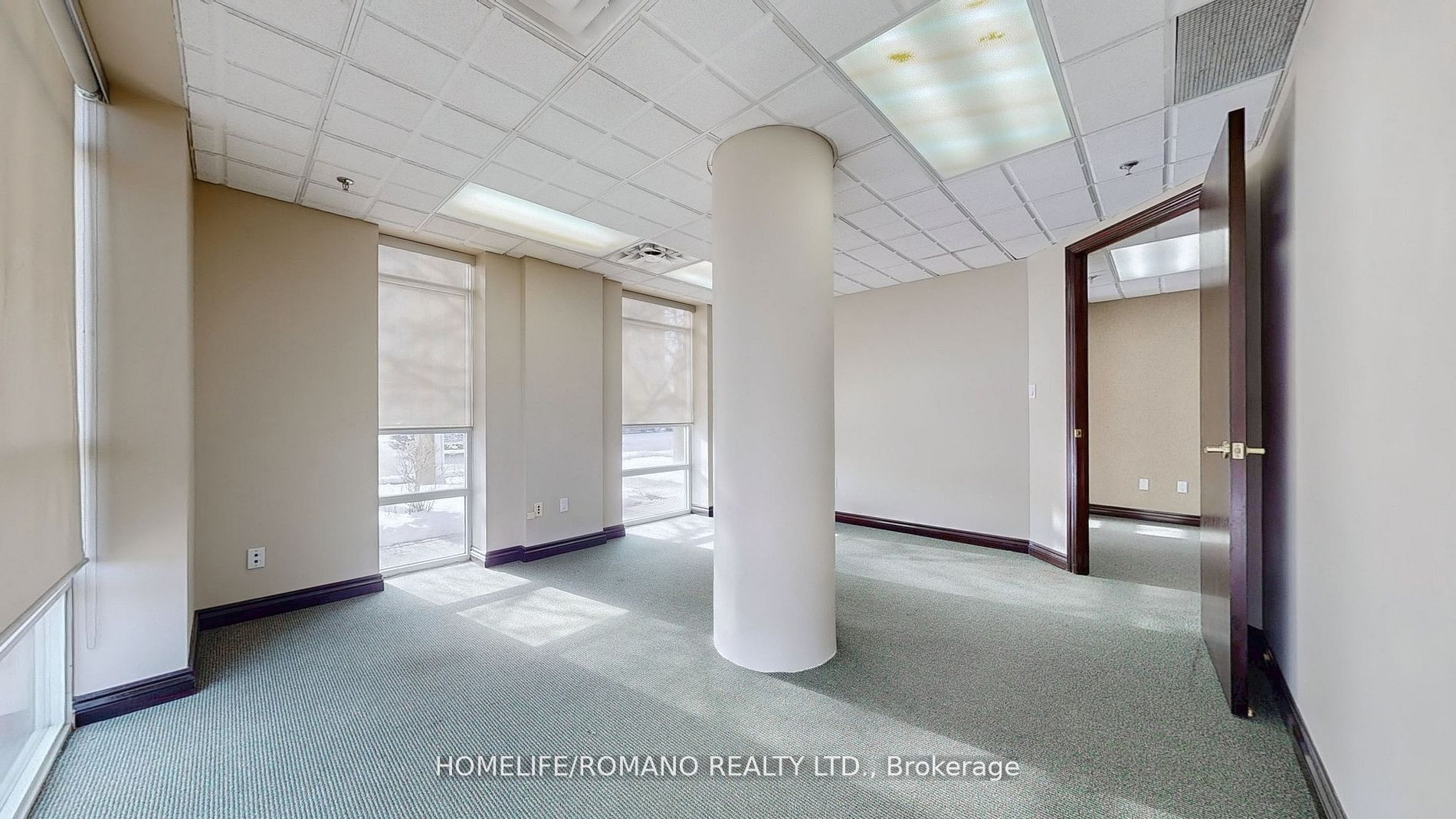 #c1 & C3 - 800 Sheppard Avenue Property Photo 34