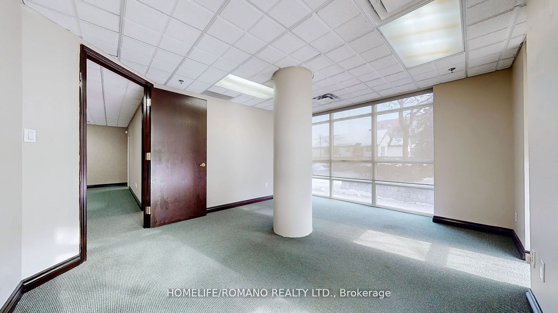 #c1 & C3 - 800 Sheppard Avenue Property Photo 35