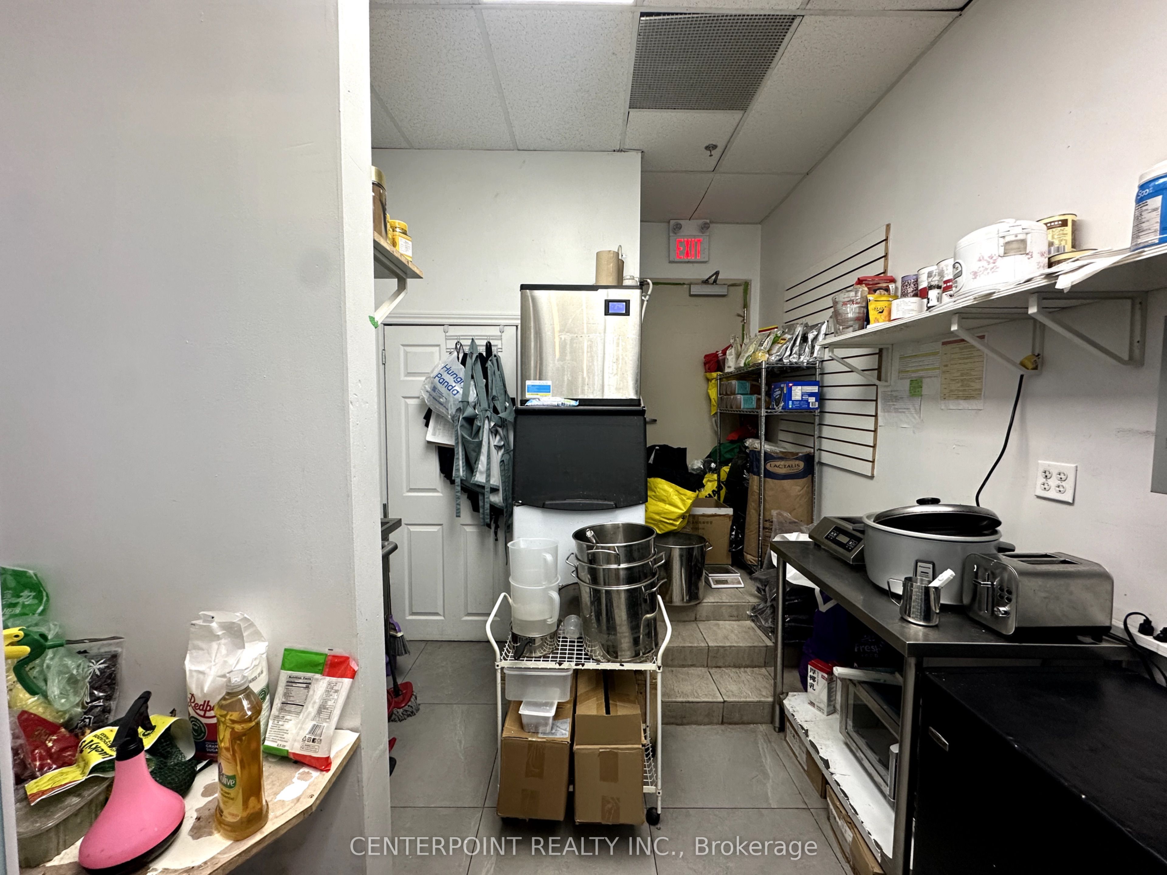 #112 - 10 Northtown Way Property Photo 5