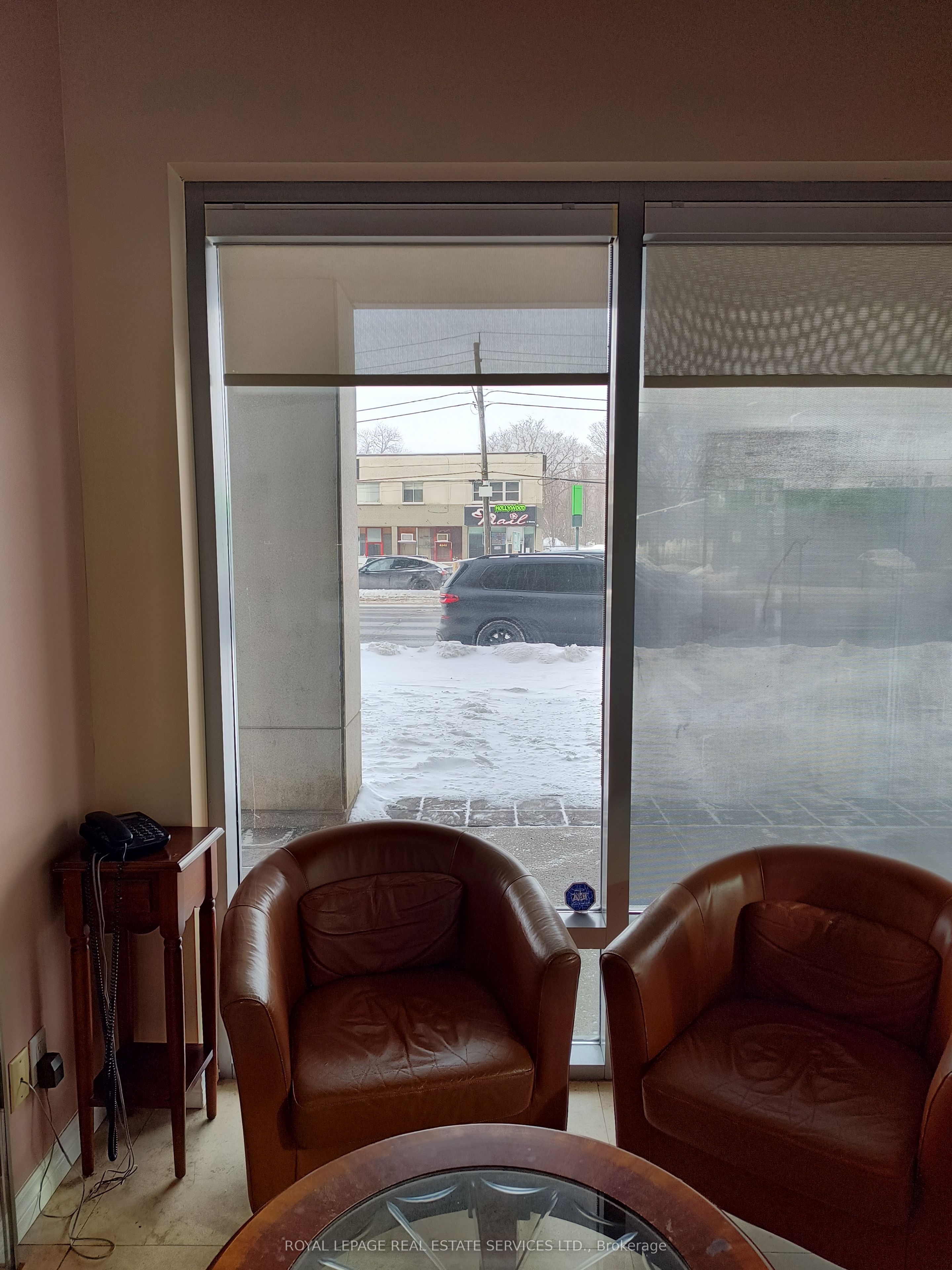 #f - 12 Harrison Gardens Boulevard Property Photo 12
