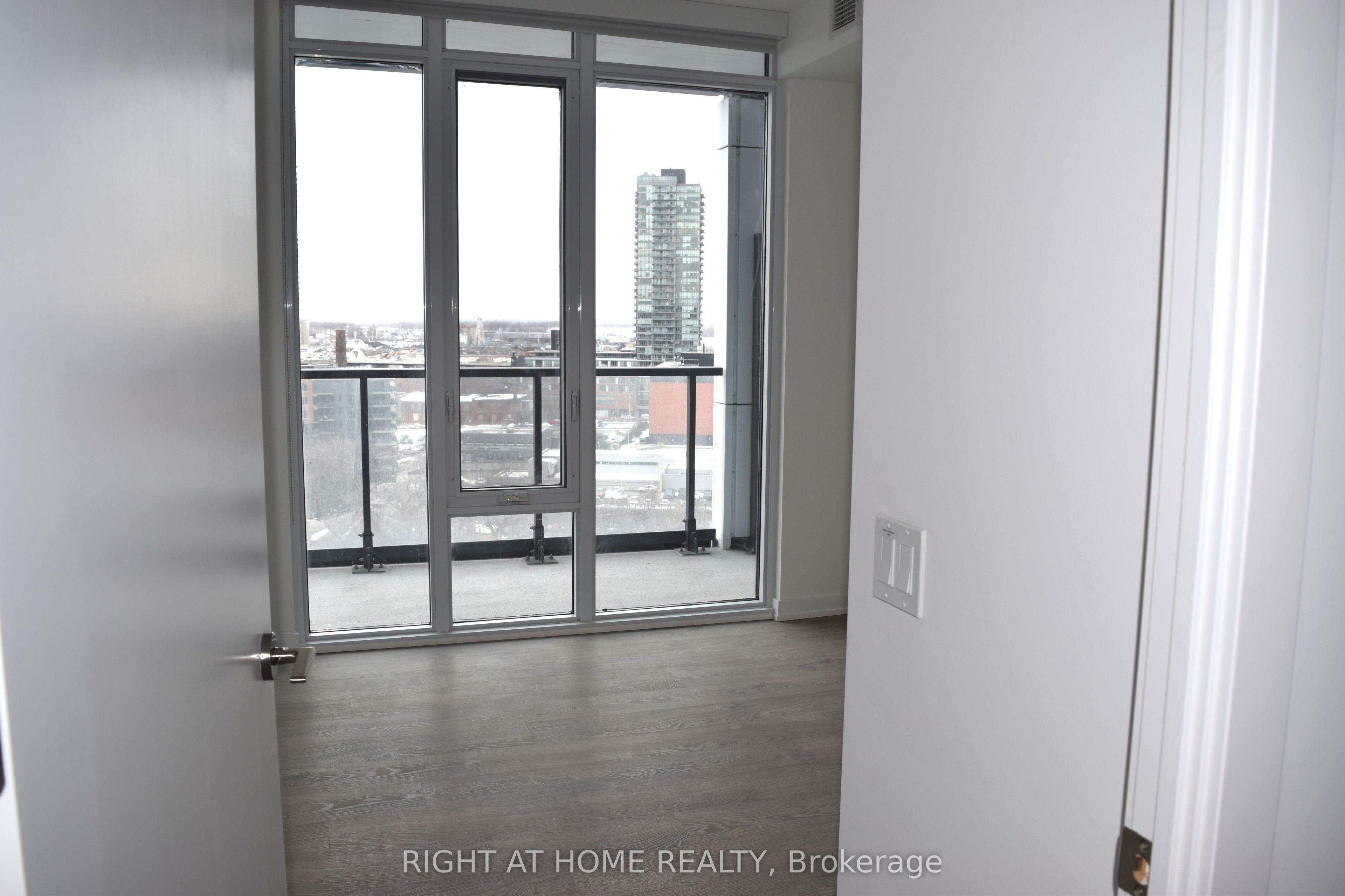 #1207 - 50 Power Street Property Photo 6
