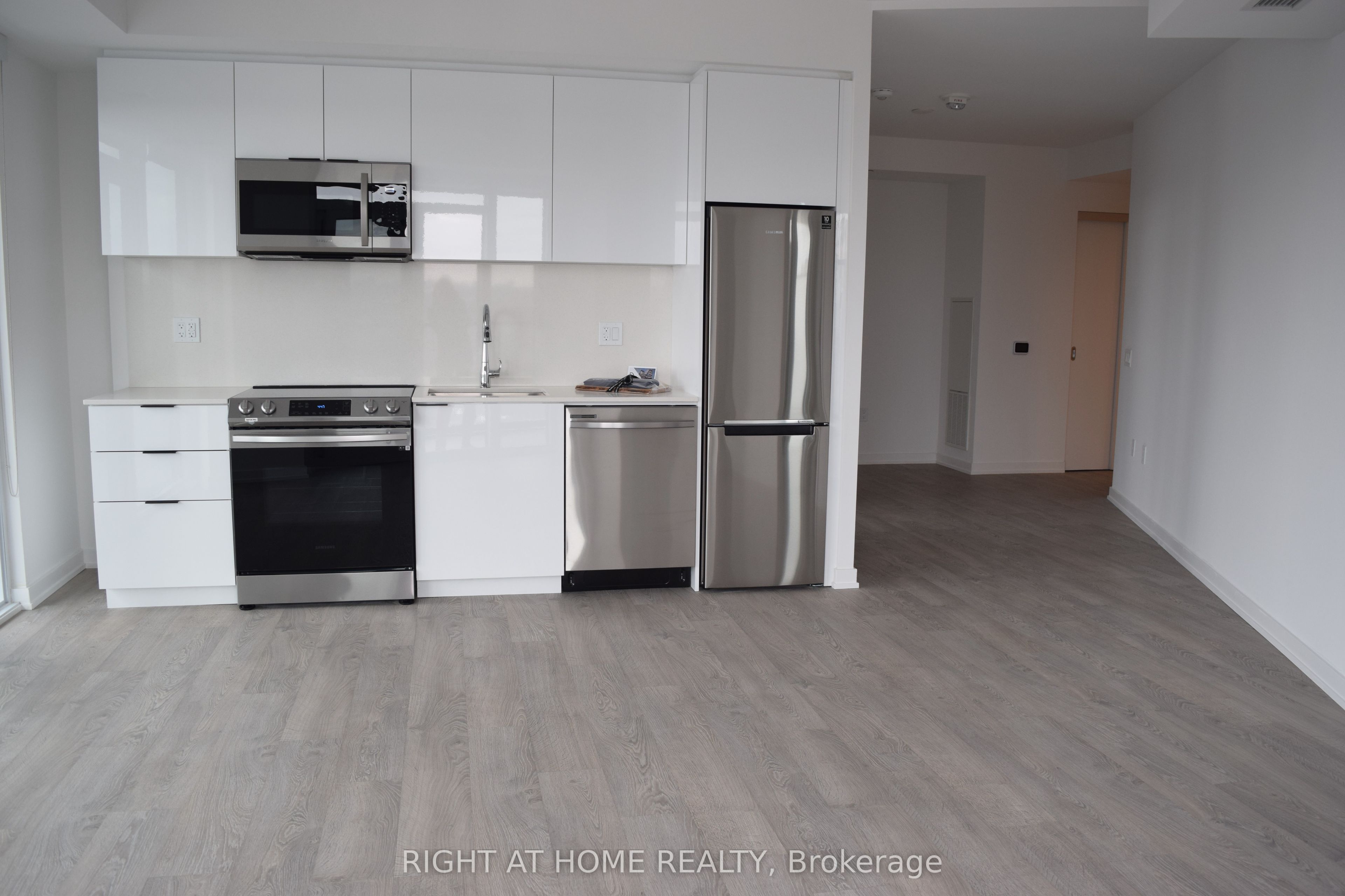 #1207 - 50 Power Street Property Photo 10