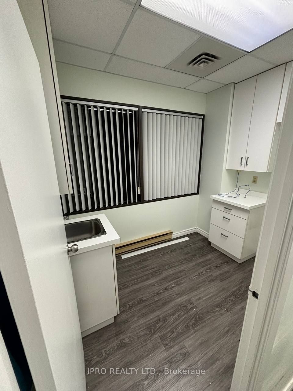 #512 - 600 Sherbourne Street Property Photo 11