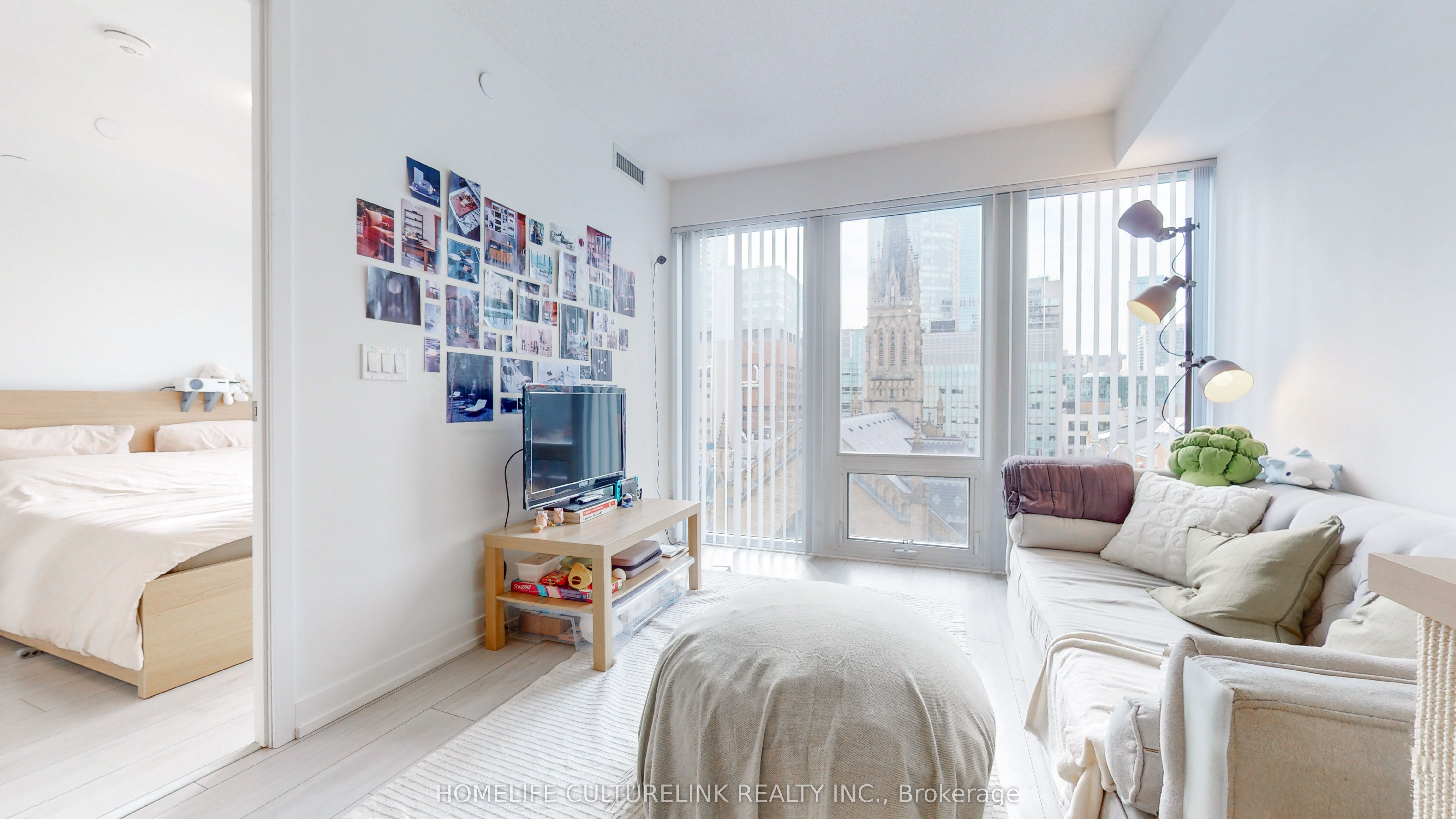 60 Shuter Street 908 Property Photo 6