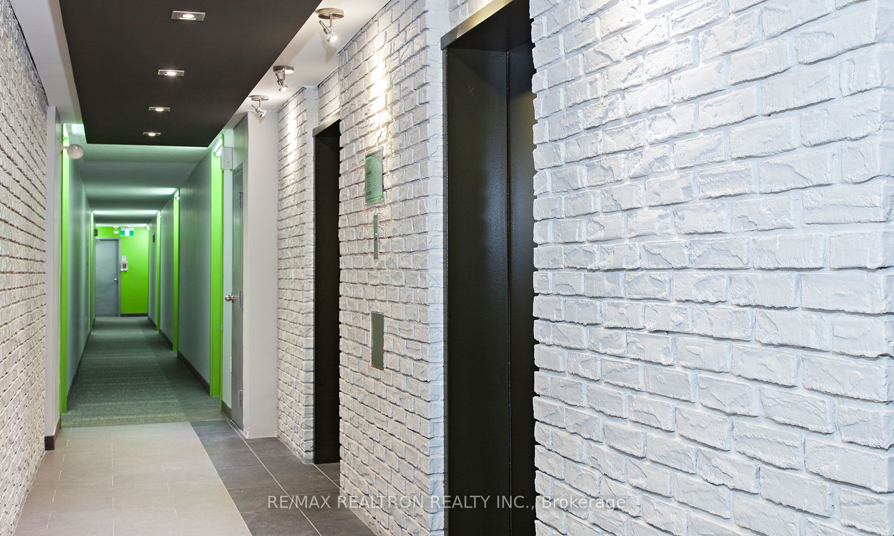 #202 - 666 Spadina Avenue Property Photo 11