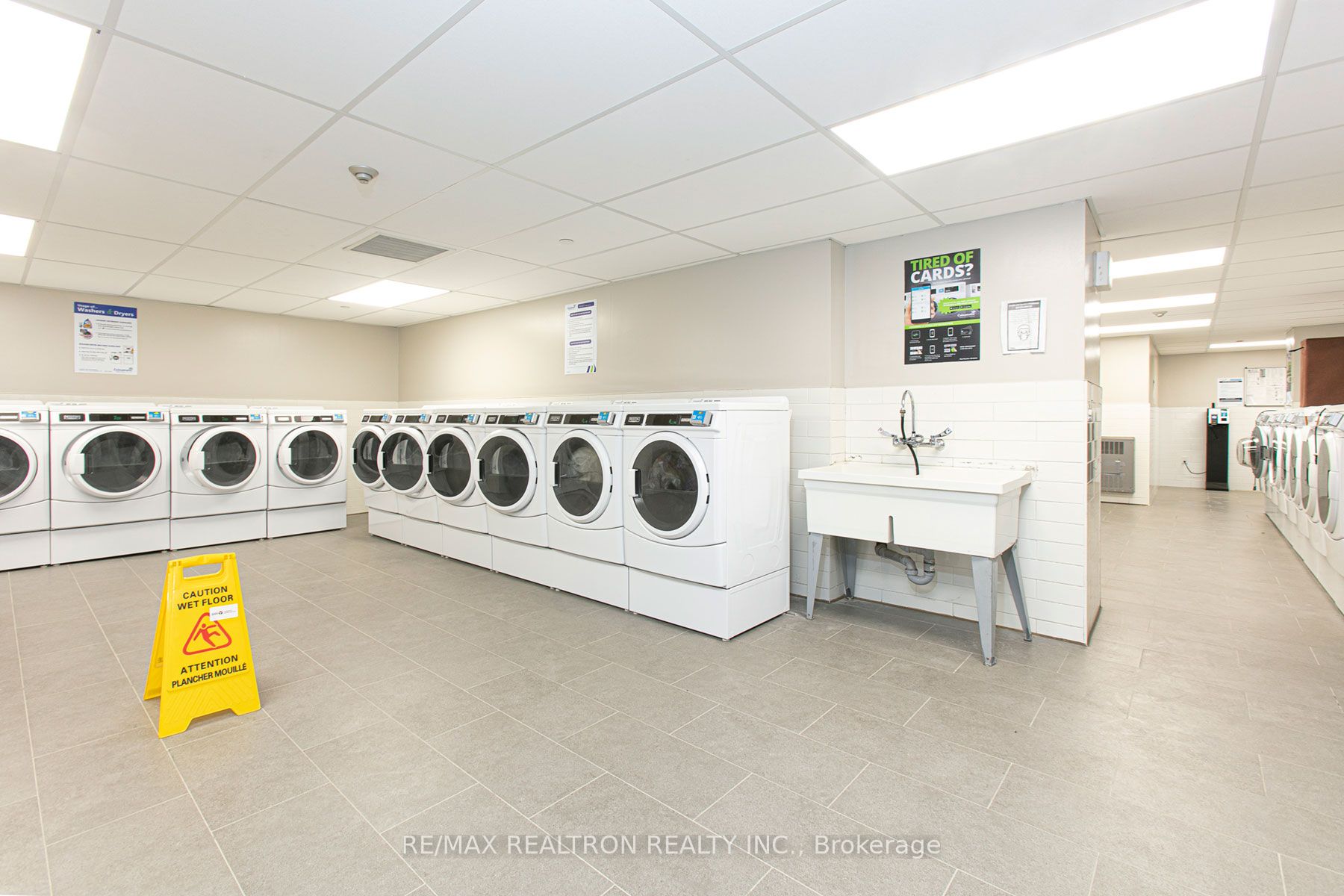 #202 - 666 Spadina Avenue Property Photo 17