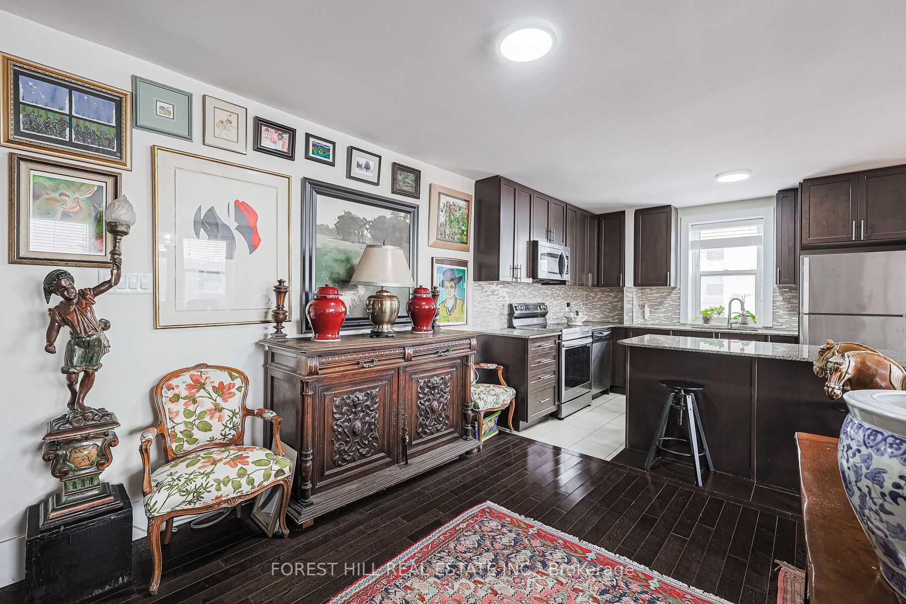 #408 - 2603 Bathurst Street Property Photo 7