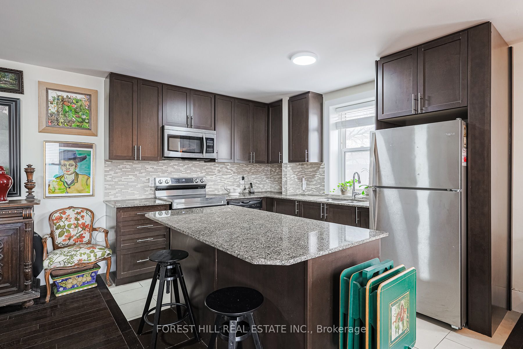 #408 - 2603 Bathurst Street Property Photo 10