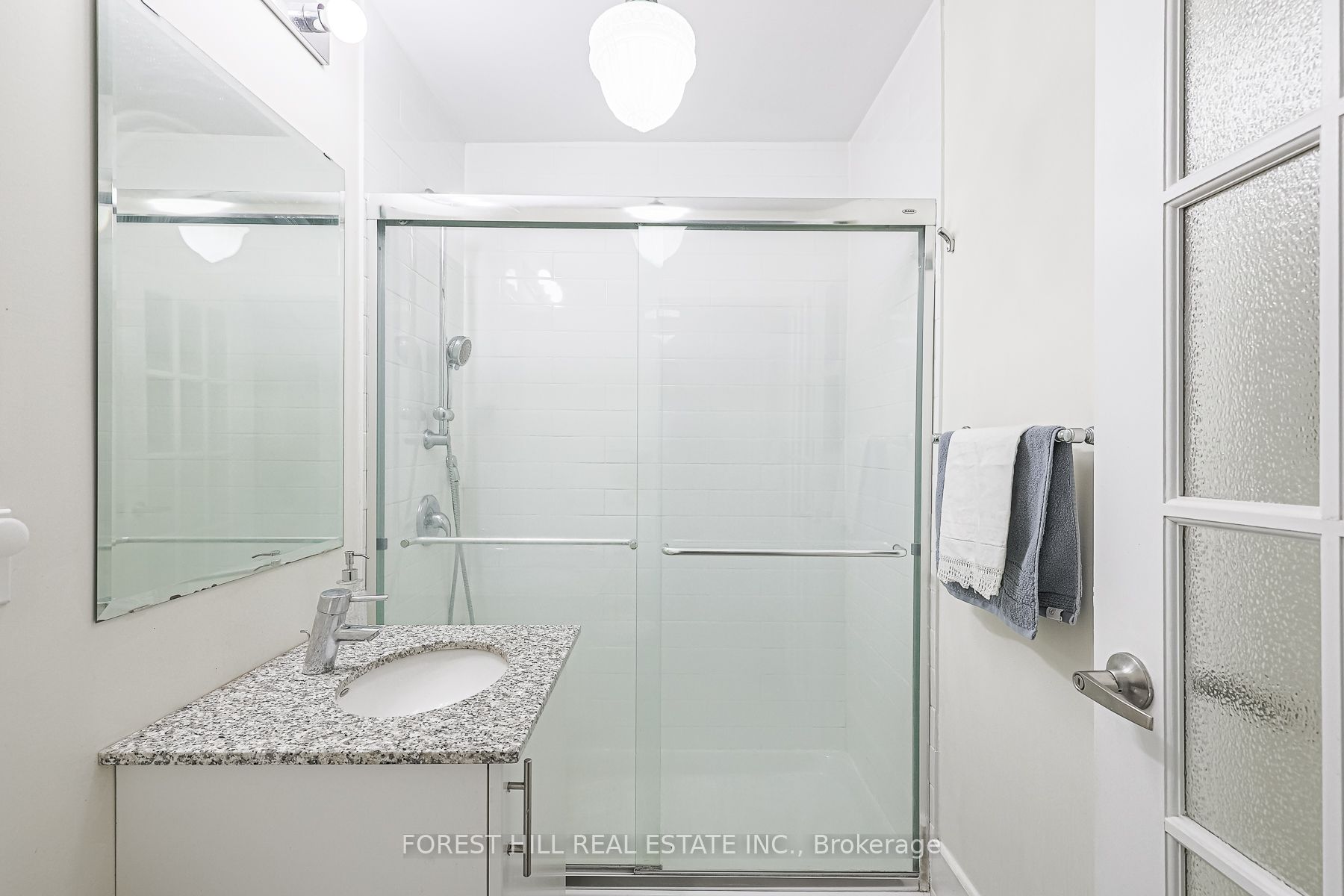 #408 - 2603 Bathurst Street Property Photo 28