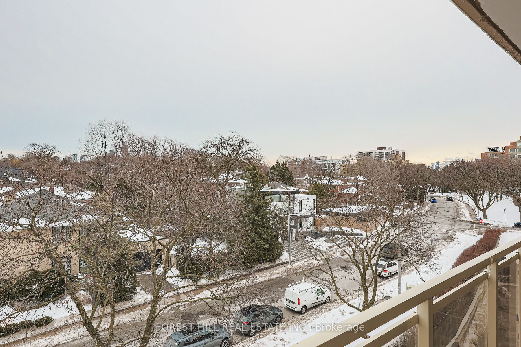 #408 - 2603 Bathurst Street Property Photo 30