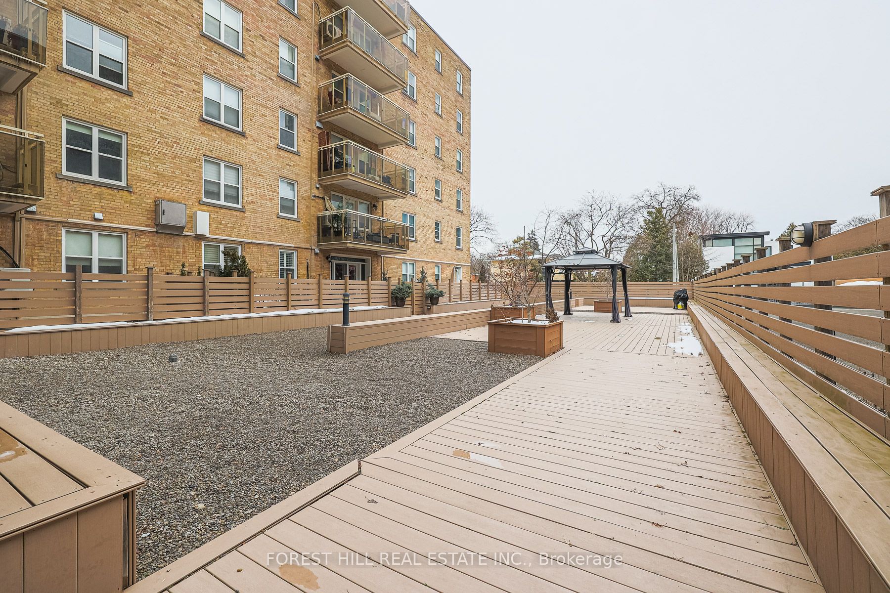 #408 - 2603 Bathurst Street Property Photo 34
