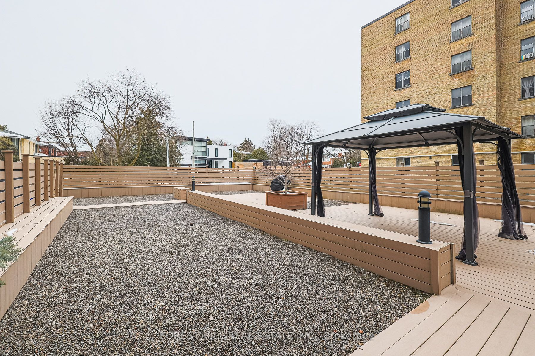 #408 - 2603 Bathurst Street Property Photo 36