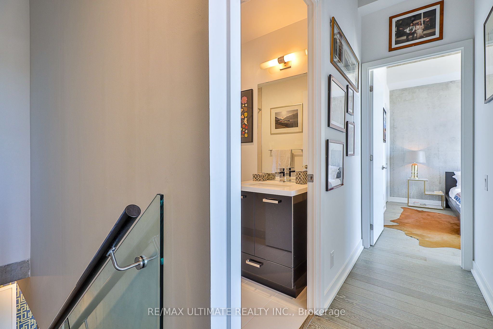 39 Brant Street Ph07 Property Photo 33