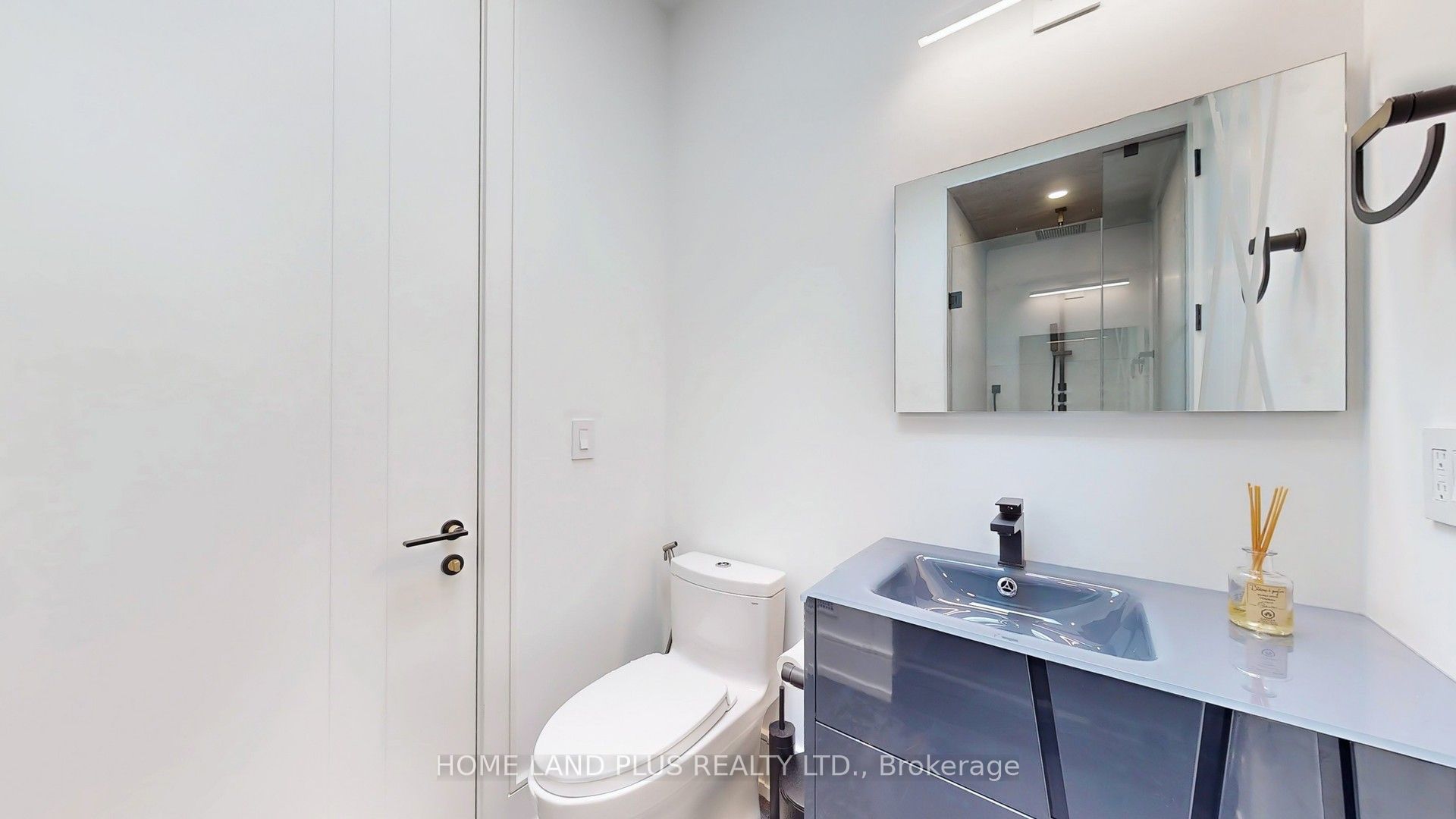 116 Deloraine Avenue Property Photo 31