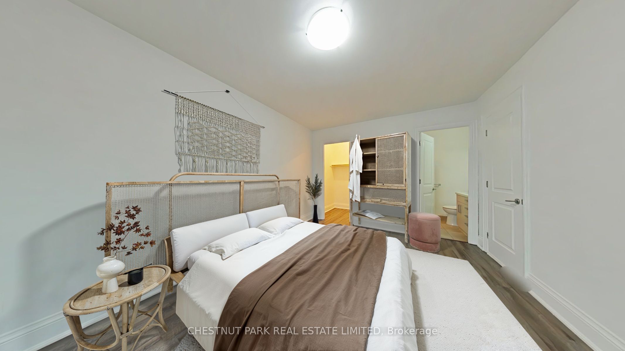 #304 - 3443 Bathurst Street Property Photo 12
