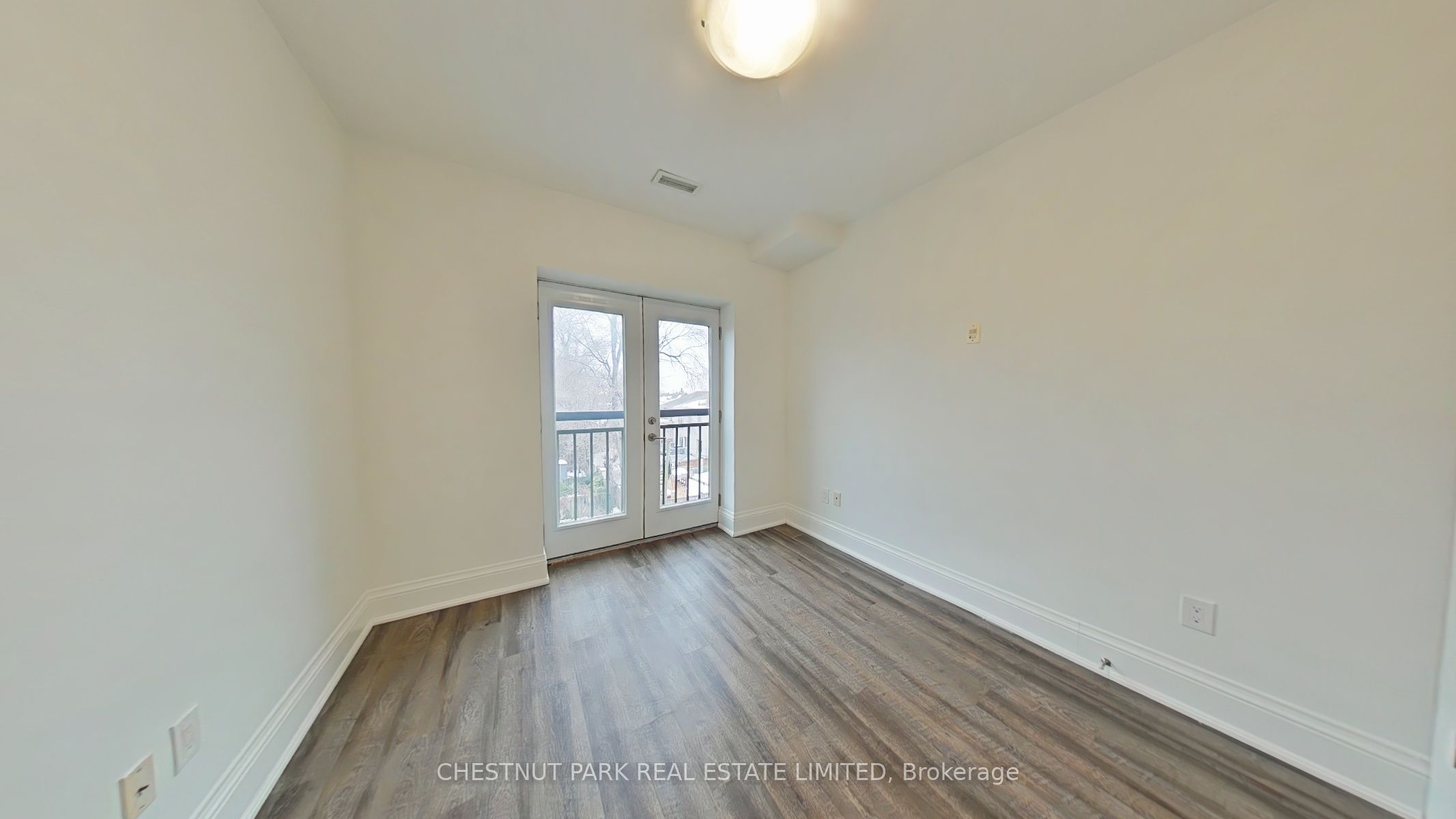 #304 - 3443 Bathurst Street Property Photo 19