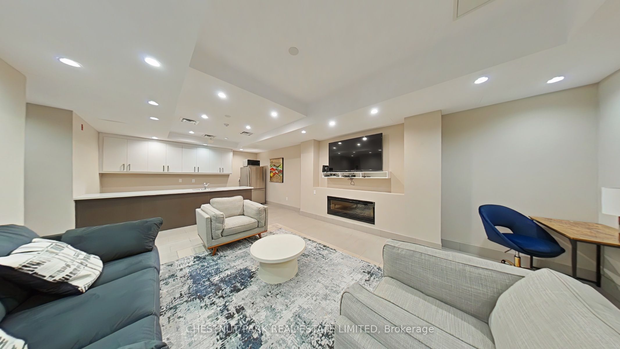 #304 - 3443 Bathurst Street Property Photo 23