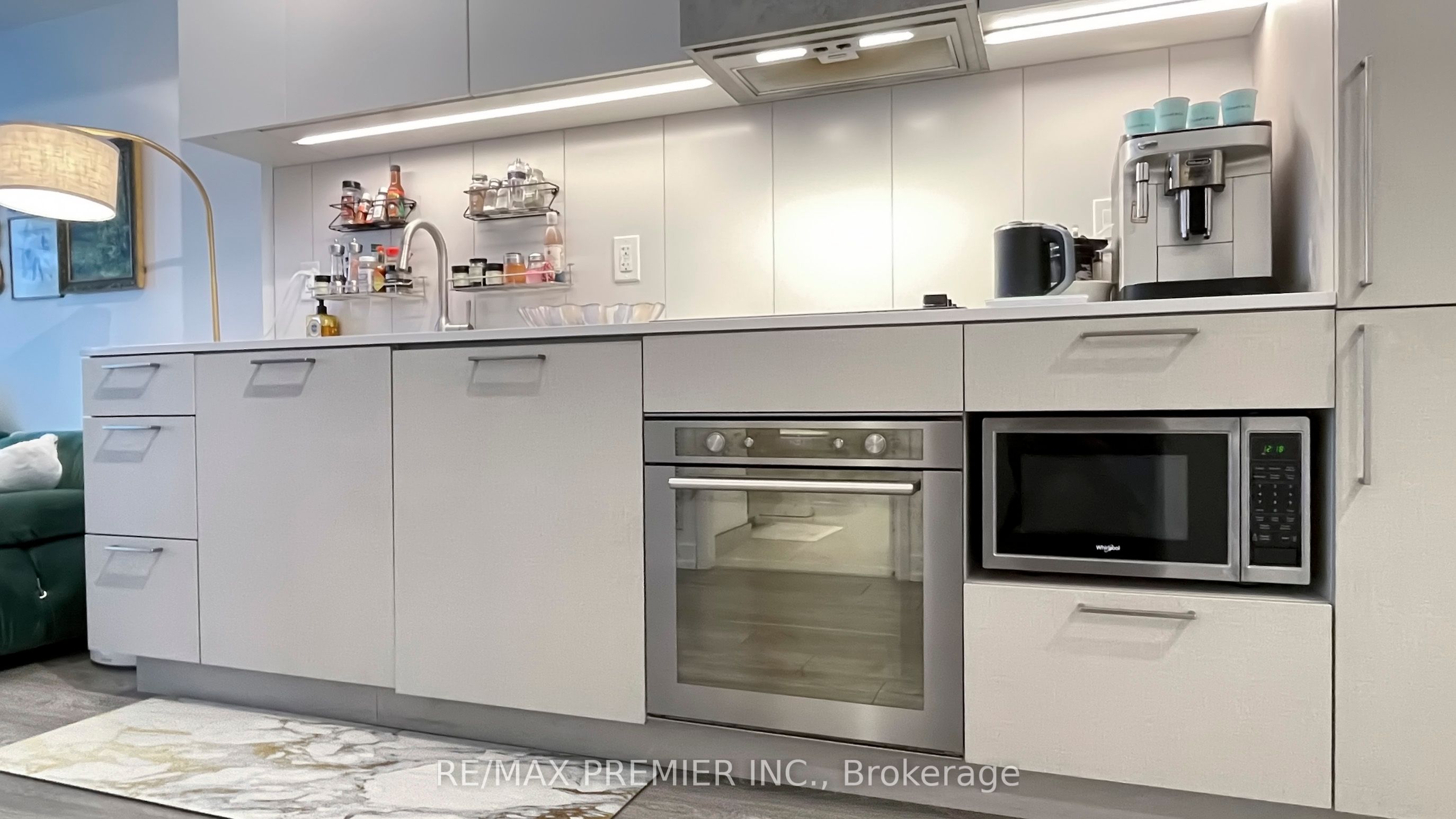 19 Western Battery Road 3203 Property Photo 13