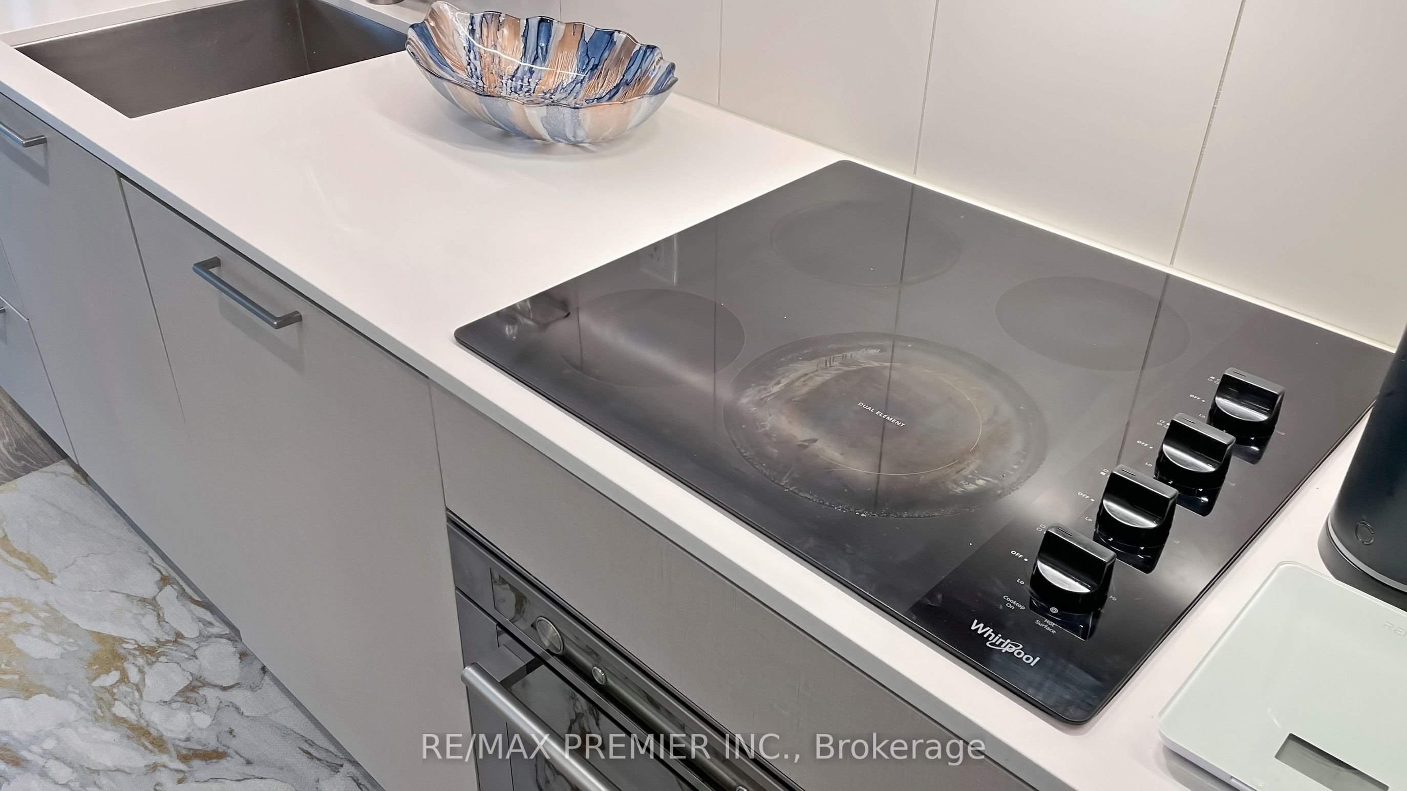 19 Western Battery Road 3203 Property Photo 15