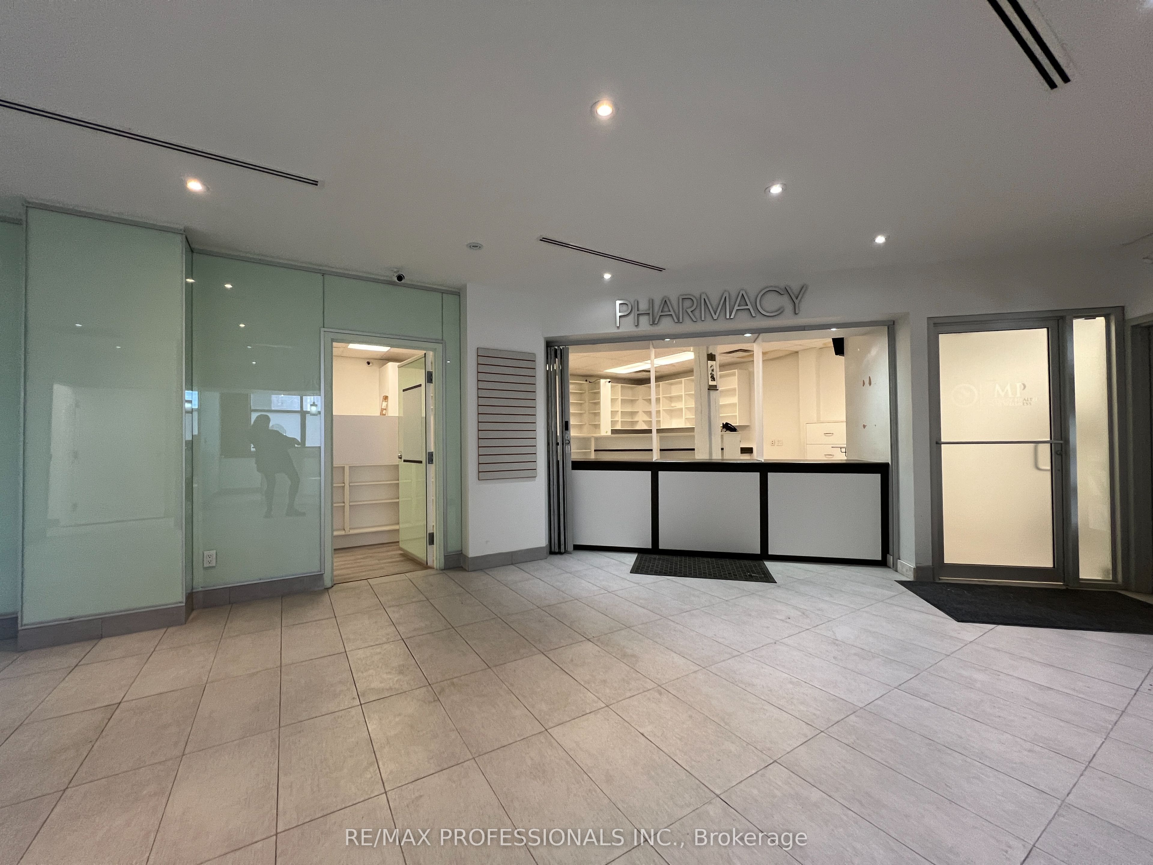 290 Shuter Street Property Photo 21