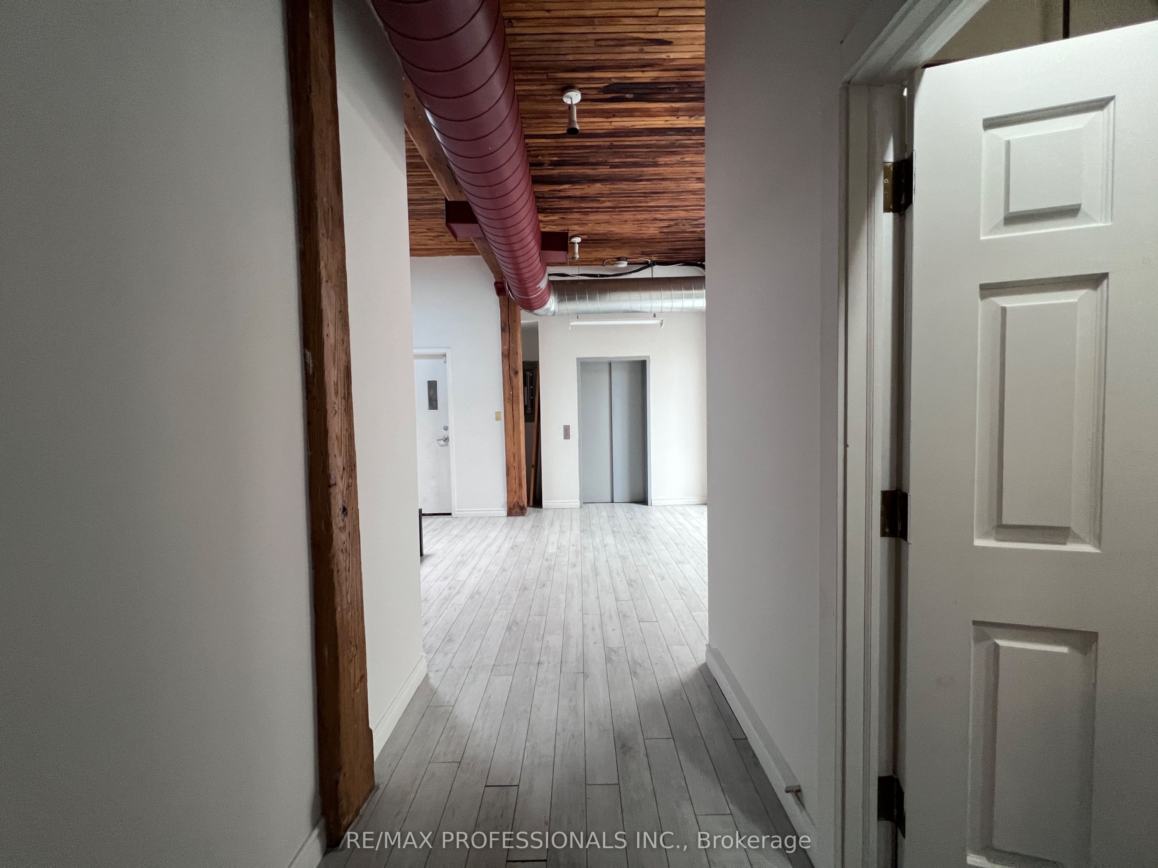 #unit 3 - 290 Shuter Street Property Photo 17